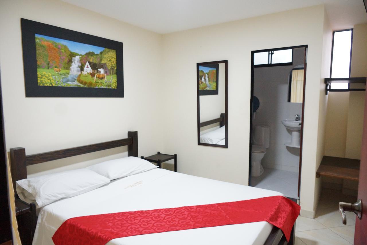 Hotel Esmeralda 圣希尔 外观 照片