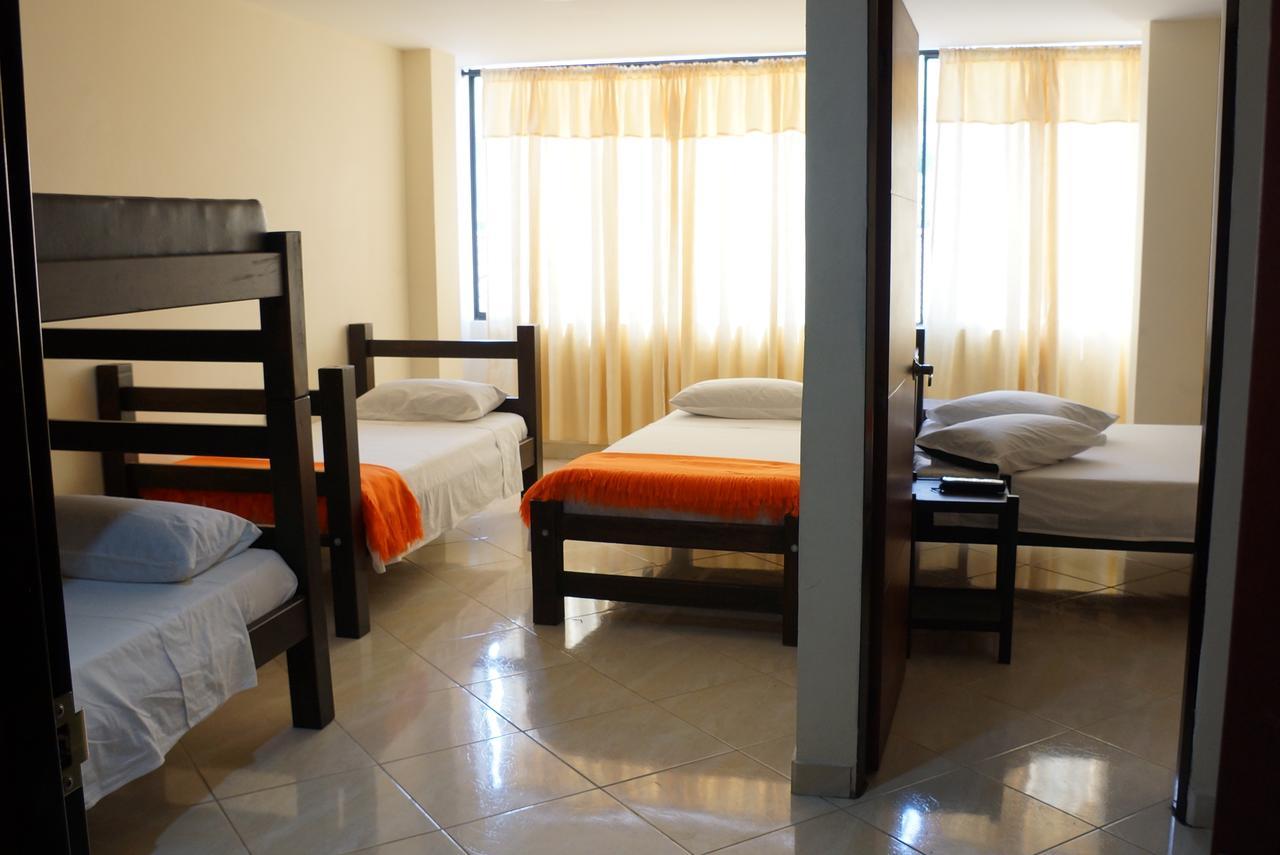 Hotel Esmeralda 圣希尔 外观 照片
